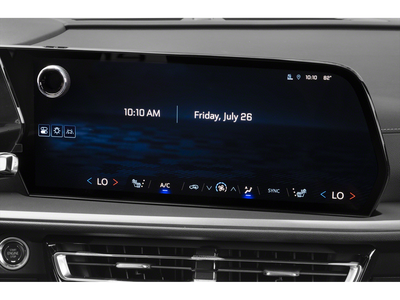 2025 Chevrolet Traverse AWD LT