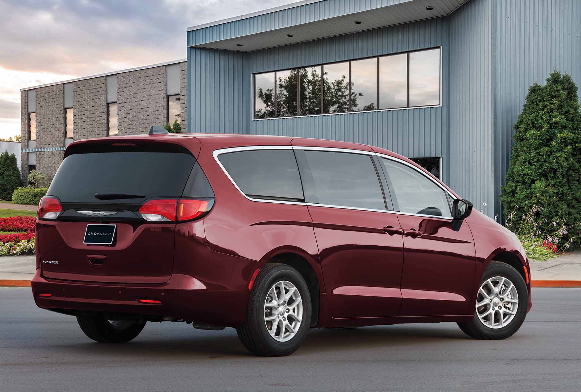 2025_Chrysler_Voyager_