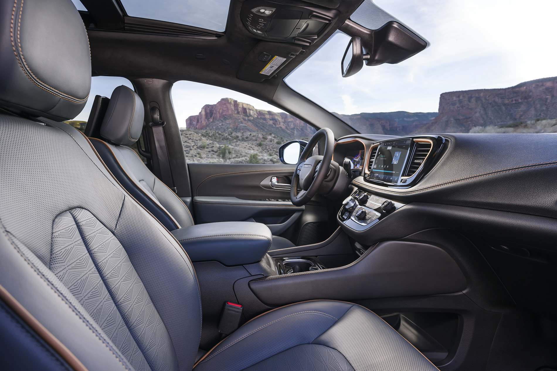 2027 Chrysler Pacifica Pinnacle