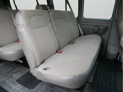 2024 Chevrolet Express Passenger 3500 1LT