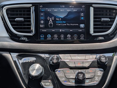 2020 Chrysler Pacifica Touring L Plus