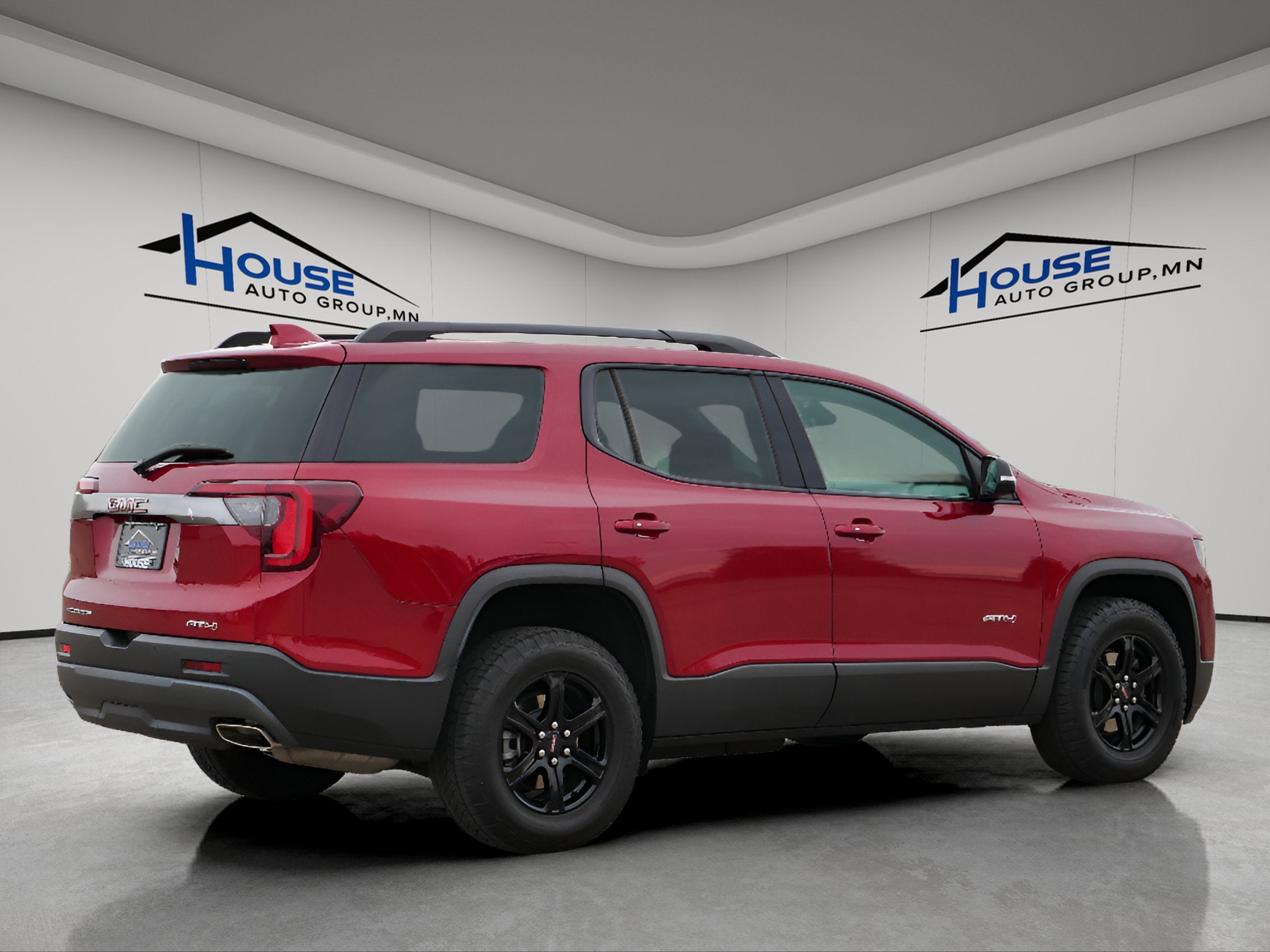 2023 GMC Acadia AT4