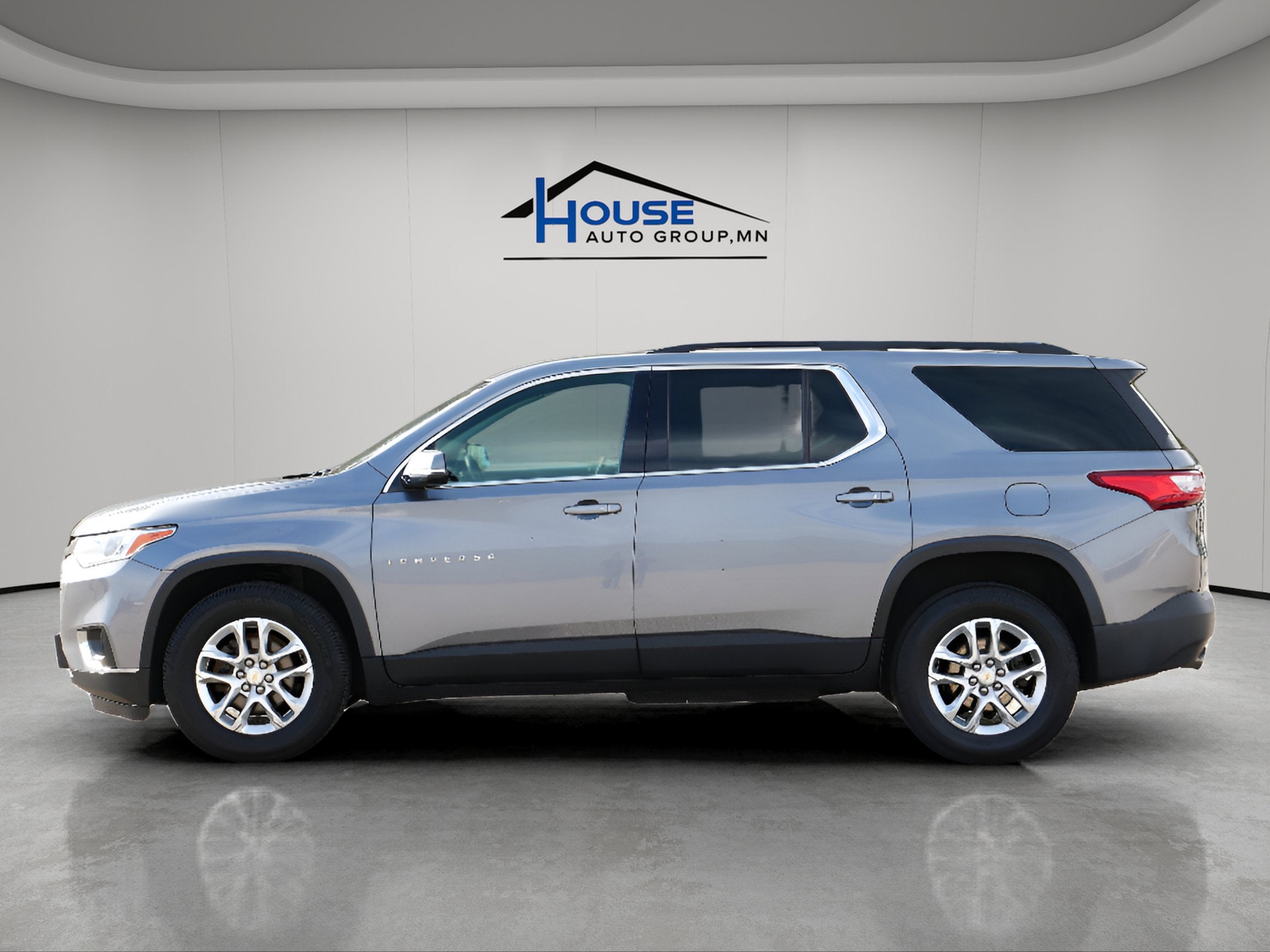 2020 Chevrolet Traverse LT Cloth