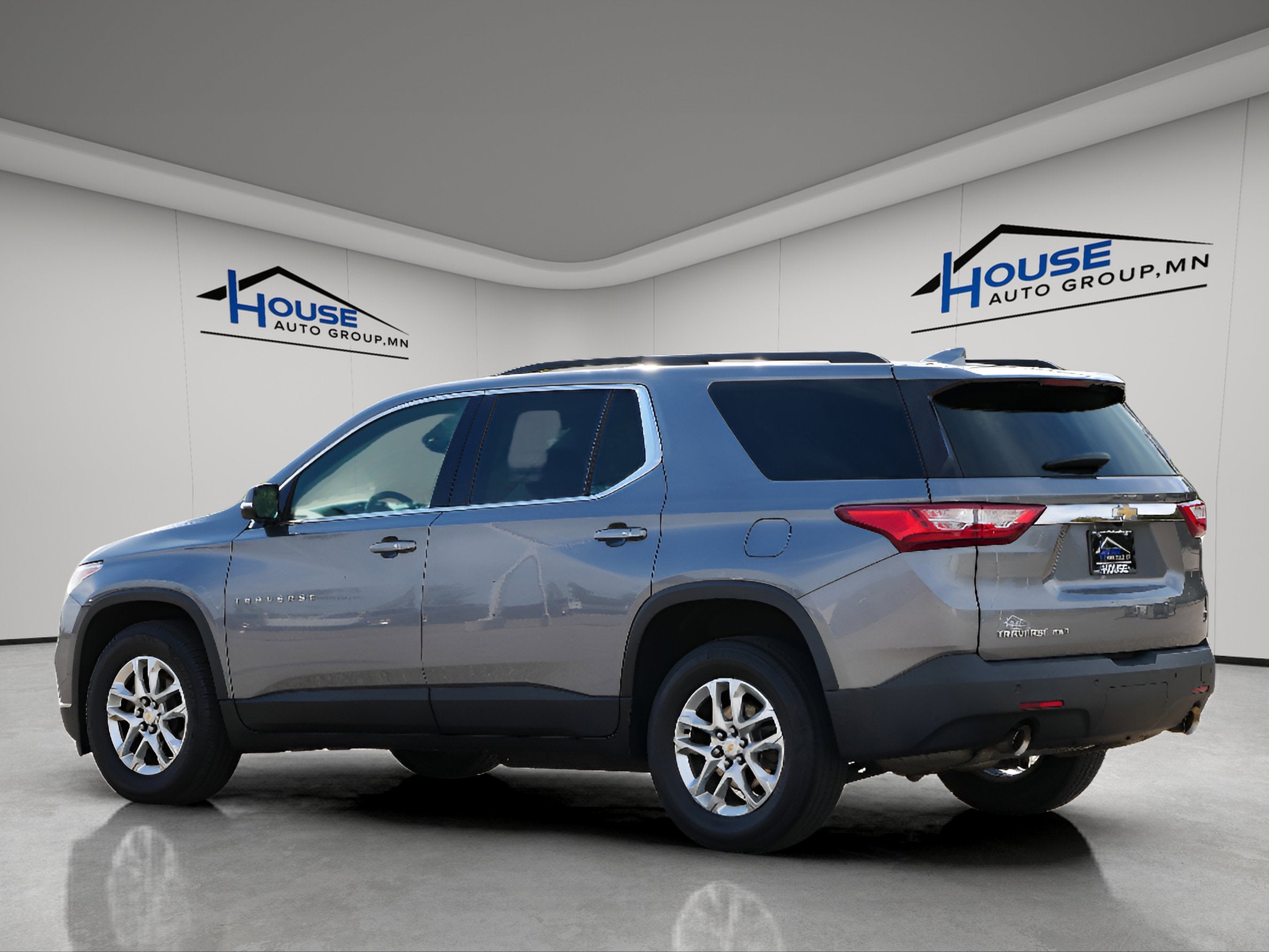 2020 Chevrolet Traverse LT Cloth