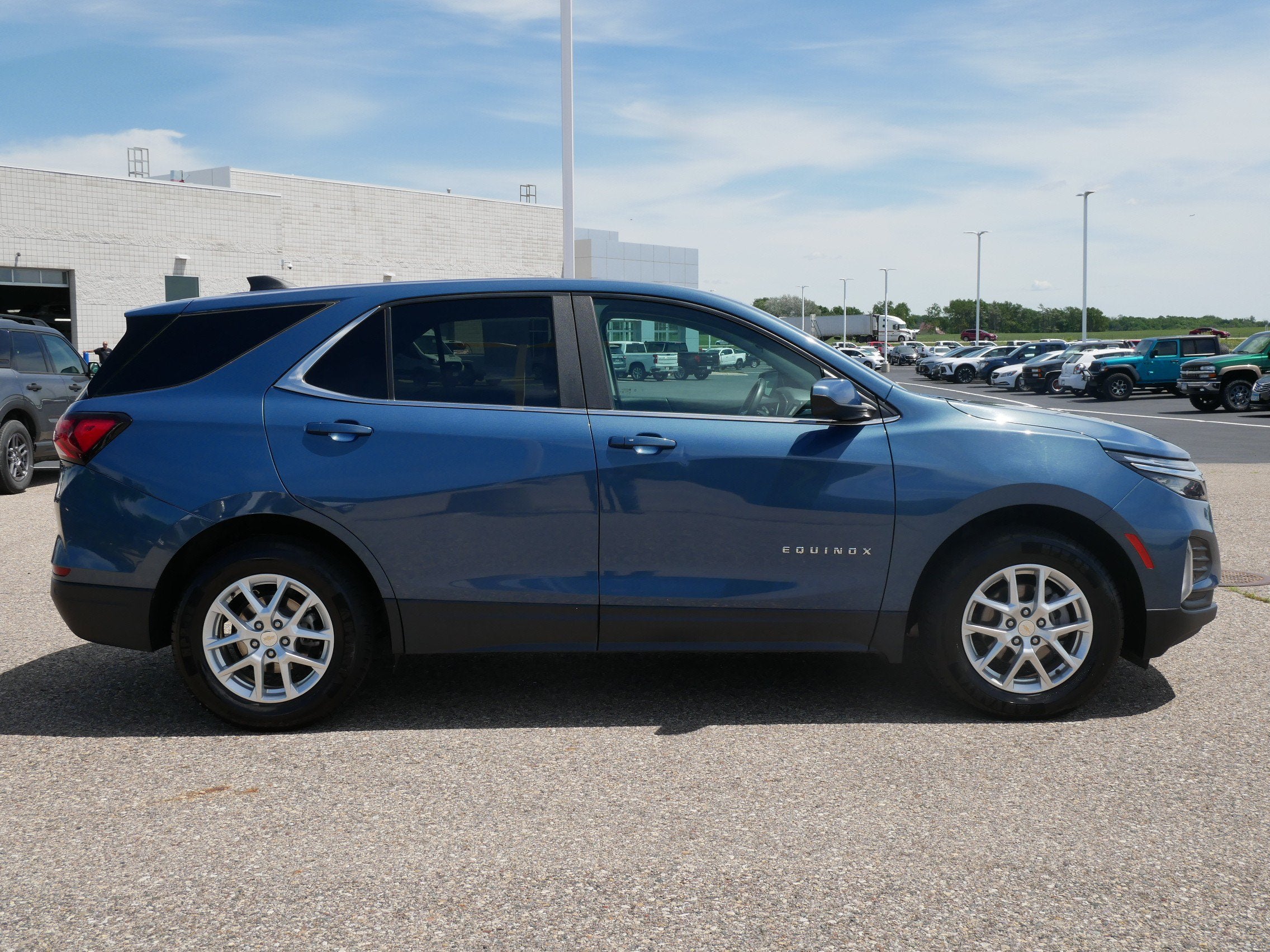 2024 Chevrolet Equinox LT