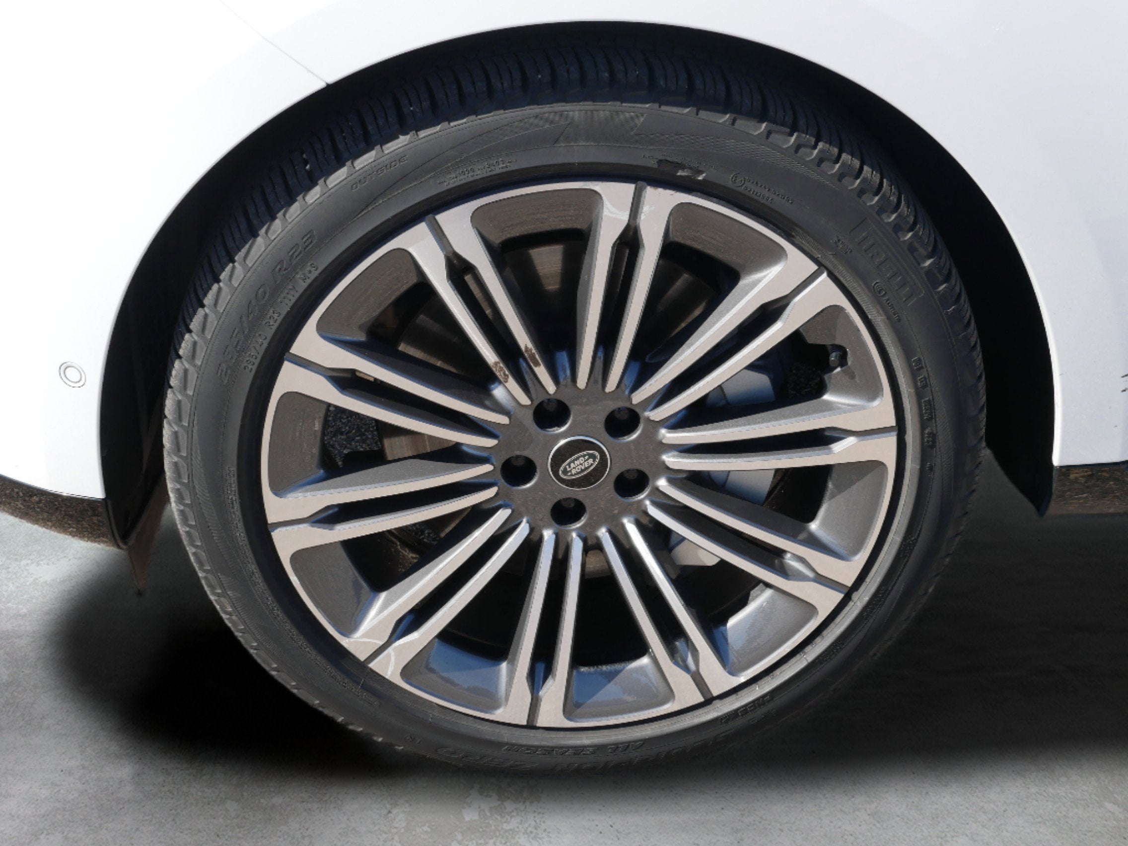 2023 Land Rover Range Rover SE