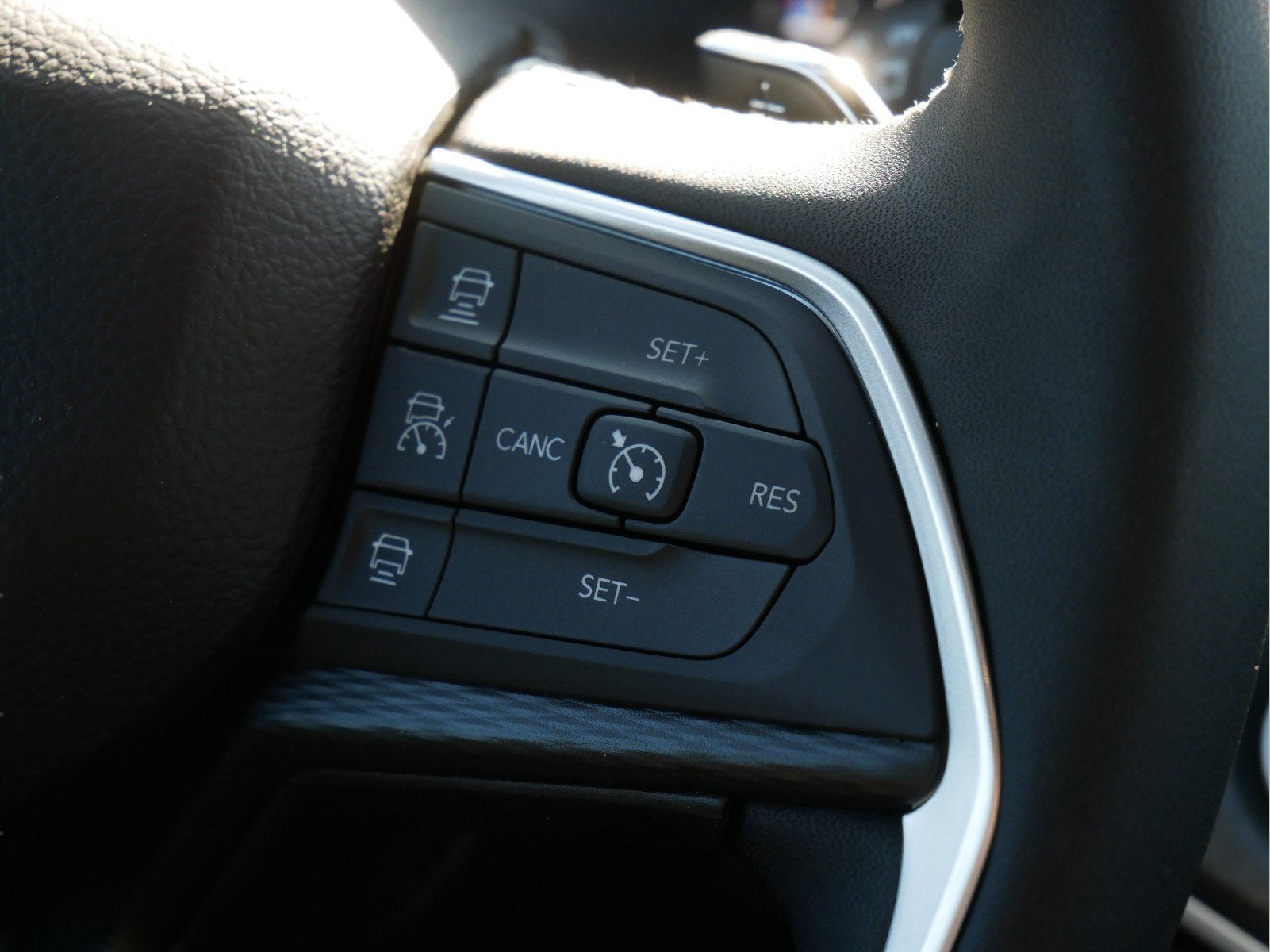 2025 Jeep Grand Cherokee GRAND CHEROKEE LAREDO 4X4