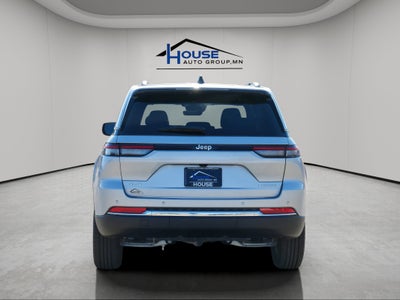 2025 Jeep Grand Cherokee GRAND CHEROKEE LAREDO 4X4