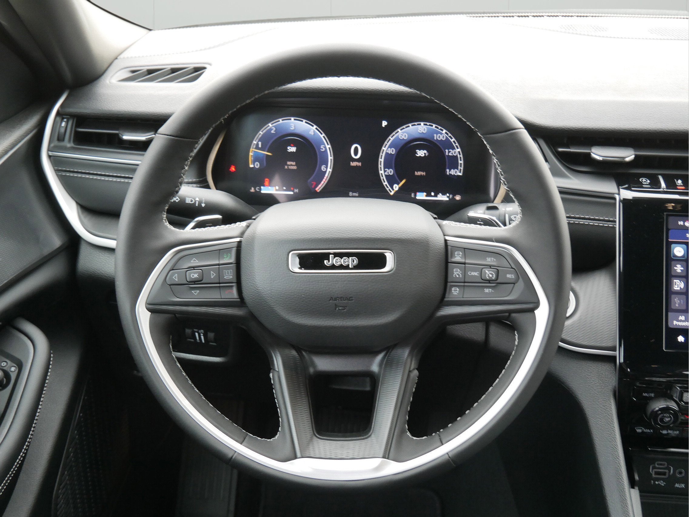 2025 Jeep Grand Cherokee GRAND CHEROKEE ALTITUDE X 4X4