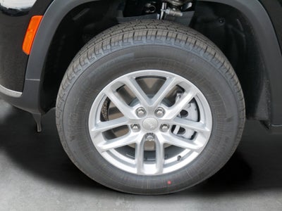 2025 Jeep Grand Cherokee GRAND CHEROKEE L LAREDO X 4X4