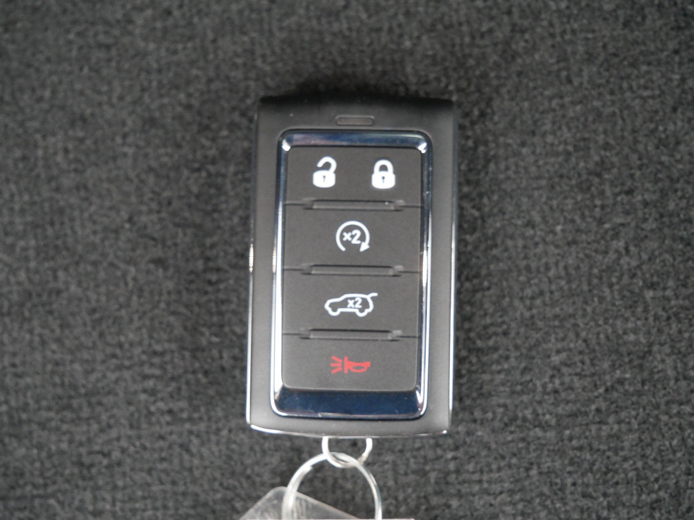 2025 Jeep Grand Cherokee GRAND CHEROKEE L LAREDO X 4X4