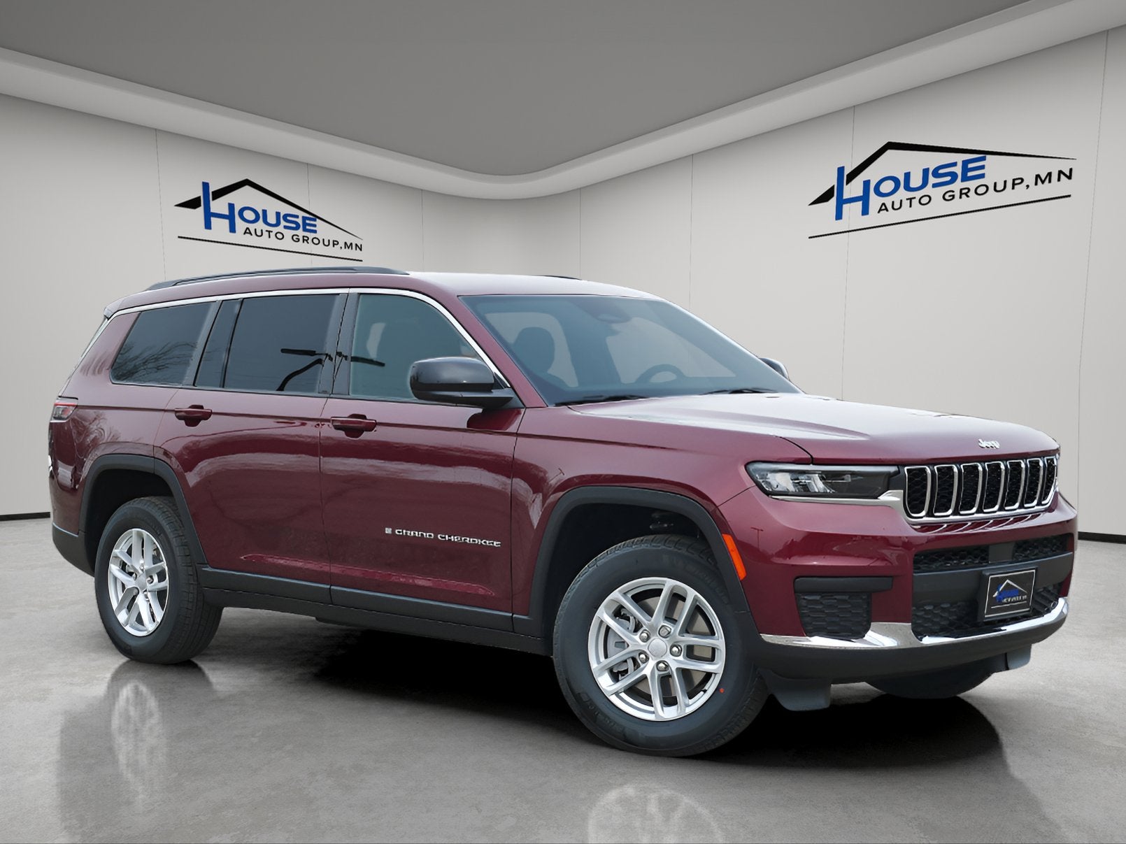 2025 Jeep Grand Cherokee GRAND CHEROKEE L LAREDO X 4X4