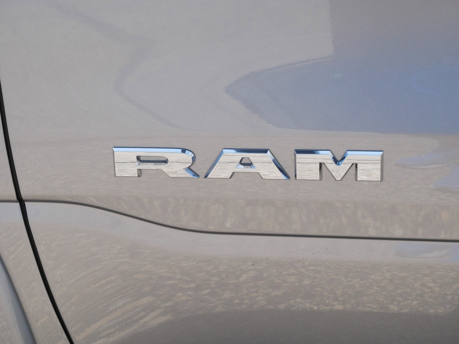 2025 RAM Ram 1500 RAM 1500 BIG HORN QUAD CAB 4X4 6'4' BOX