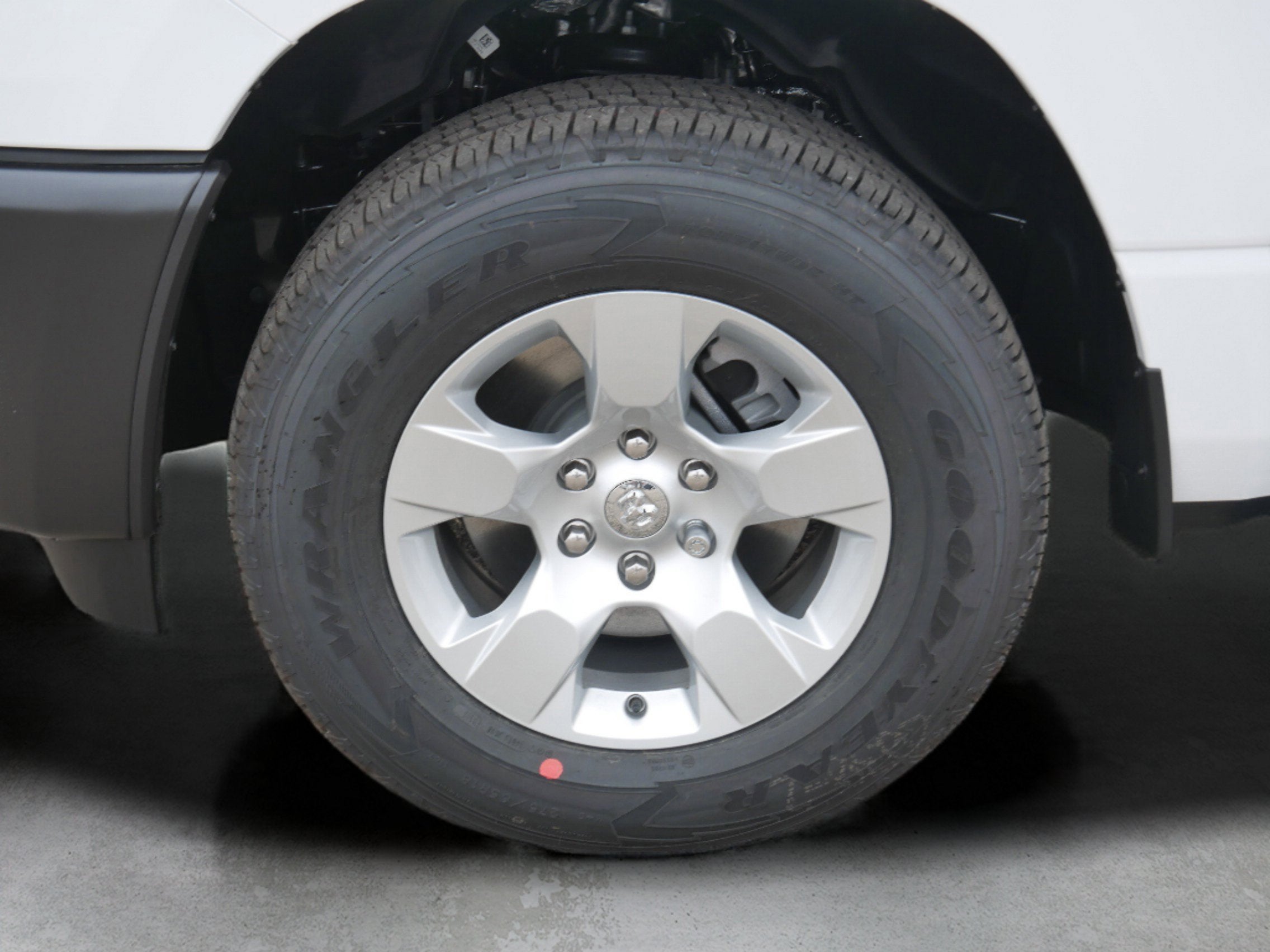 2026 RAM Ram 1500 RAM 1500 TRADESMAN CREW CAB 4X4 5'7' BOX