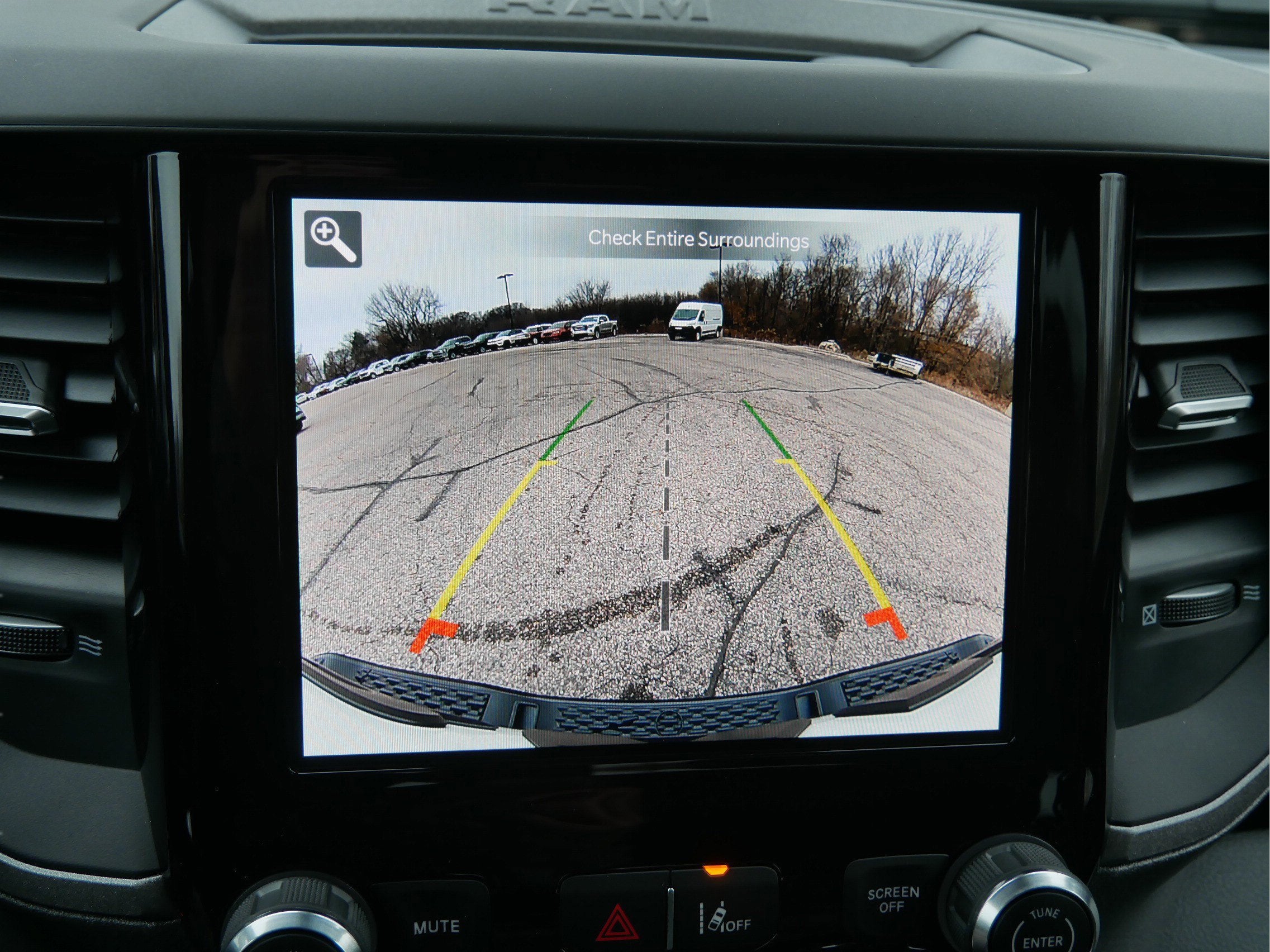 2026 RAM Ram 1500 RAM 1500 TRADESMAN CREW CAB 4X4 5'7' BOX