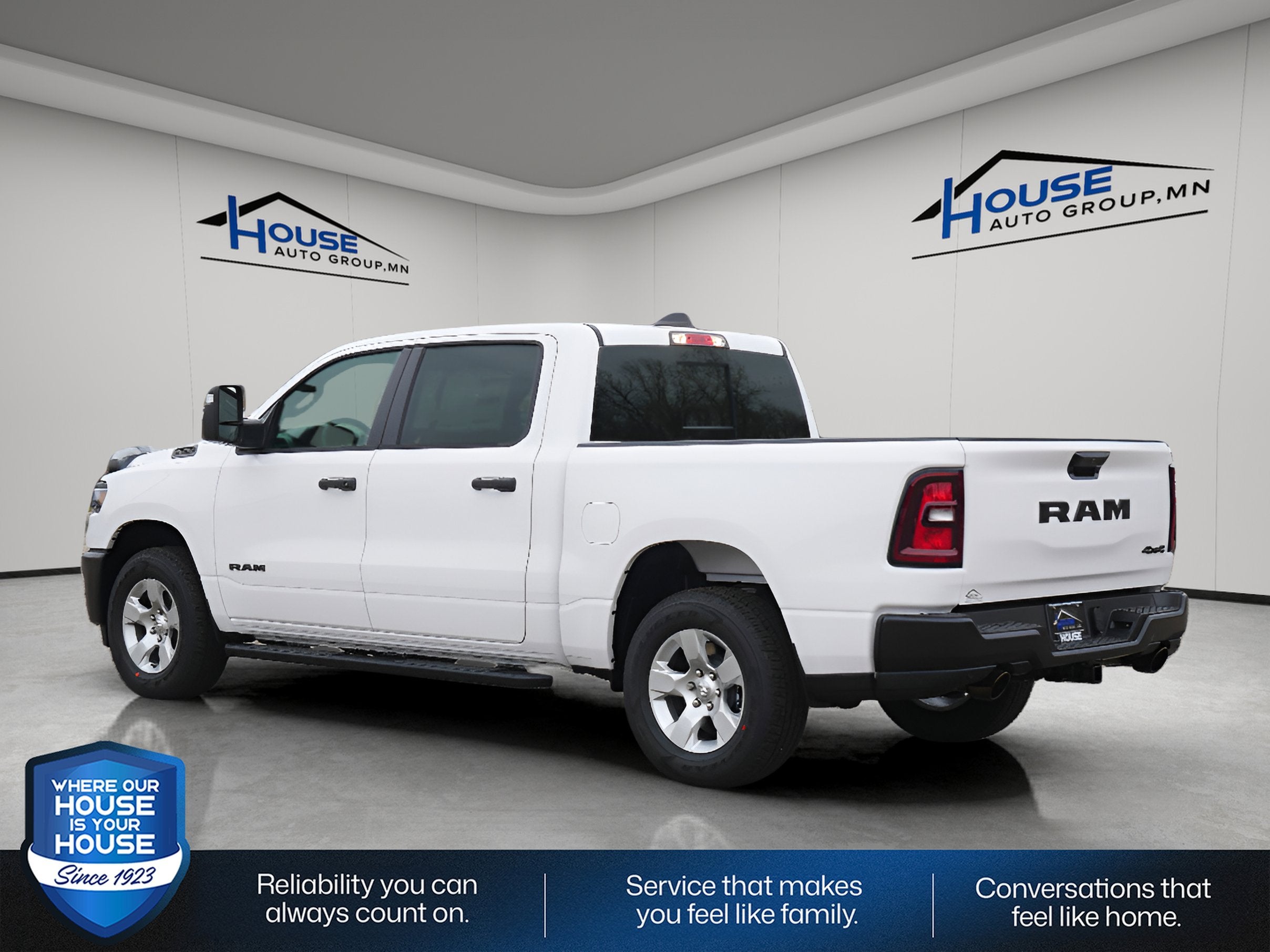 2026 RAM Ram 1500 RAM 1500 TRADESMAN CREW CAB 4X4 5'7' BOX