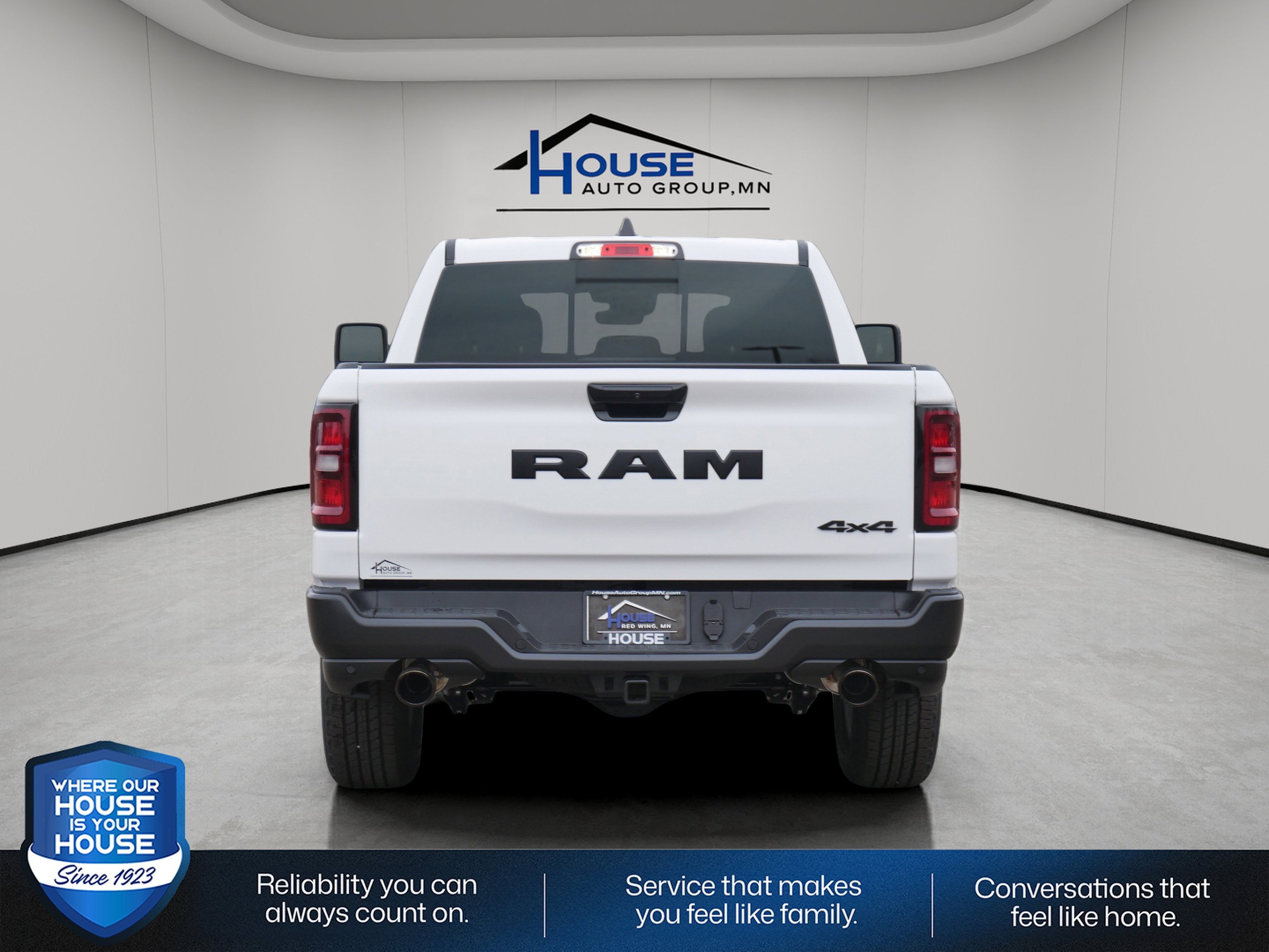 2026 RAM Ram 1500 RAM 1500 TRADESMAN CREW CAB 4X4 5'7' BOX