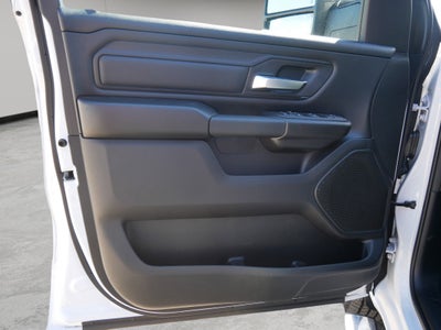 2026 RAM Ram 1500 RAM 1500 TRADESMAN CREW CAB 4X4 5'7' BOX