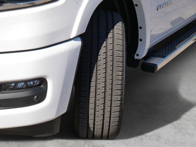 2025 RAM Ram 1500 RAM 1500 LARAMIE CREW CAB 4X4 5'7' BOX