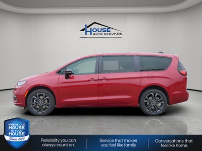 2026 Chrysler Pacifica PACIFICA SELECT AWD