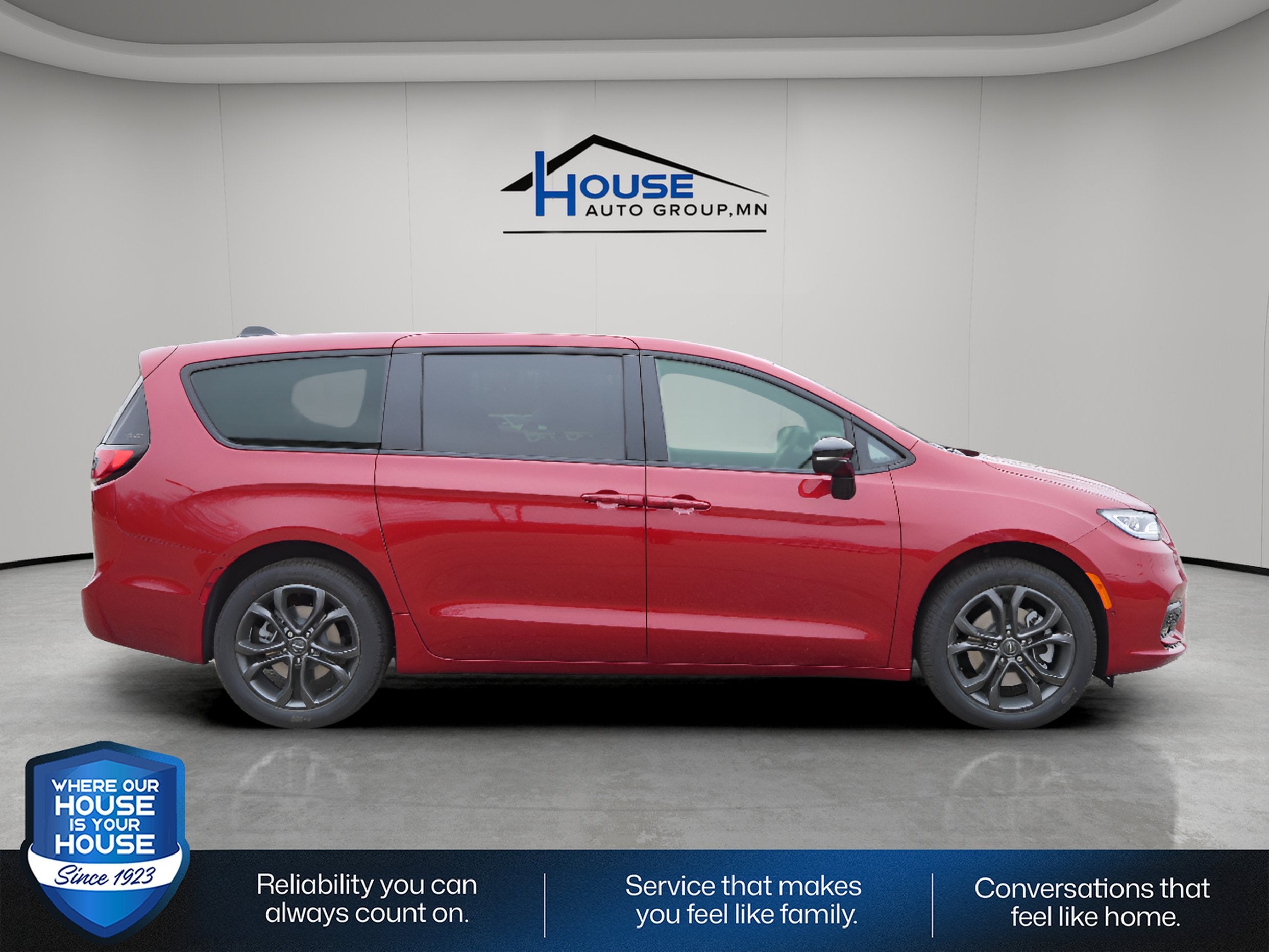 2026 Chrysler Pacifica PACIFICA SELECT AWD