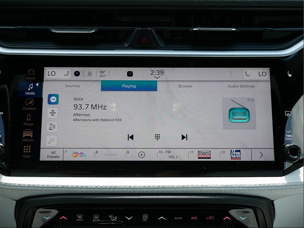 2026 Jeep Cherokee CHEROKEE LAREDO 4X4