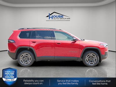 2026 Jeep Cherokee CHEROKEE LAREDO 4X4