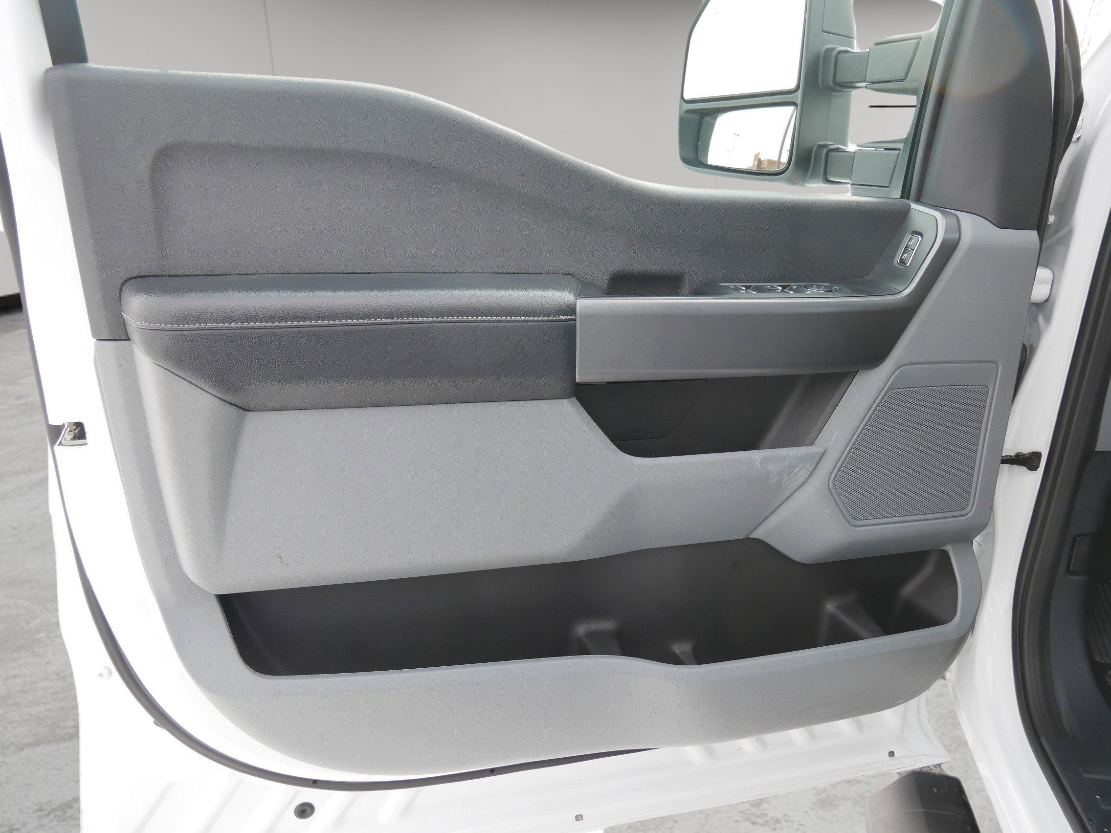 2025 Ford Super Duty F-250 SRW XLT