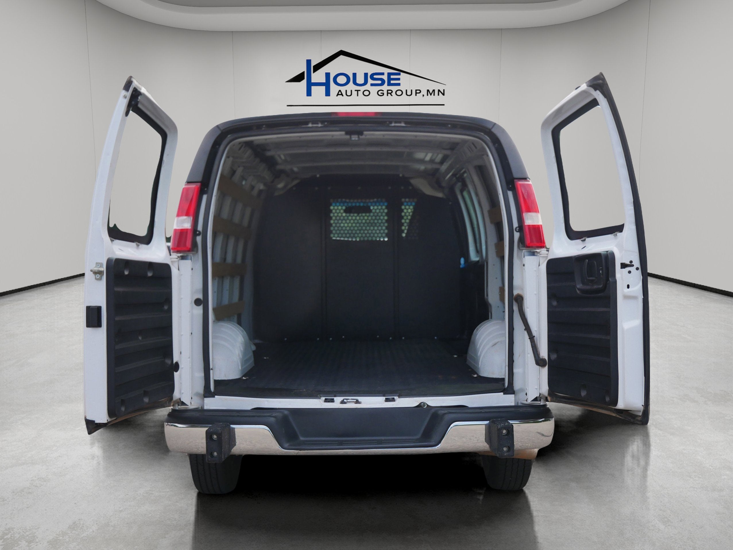 2023 Chevrolet Express Cargo Van Work Van