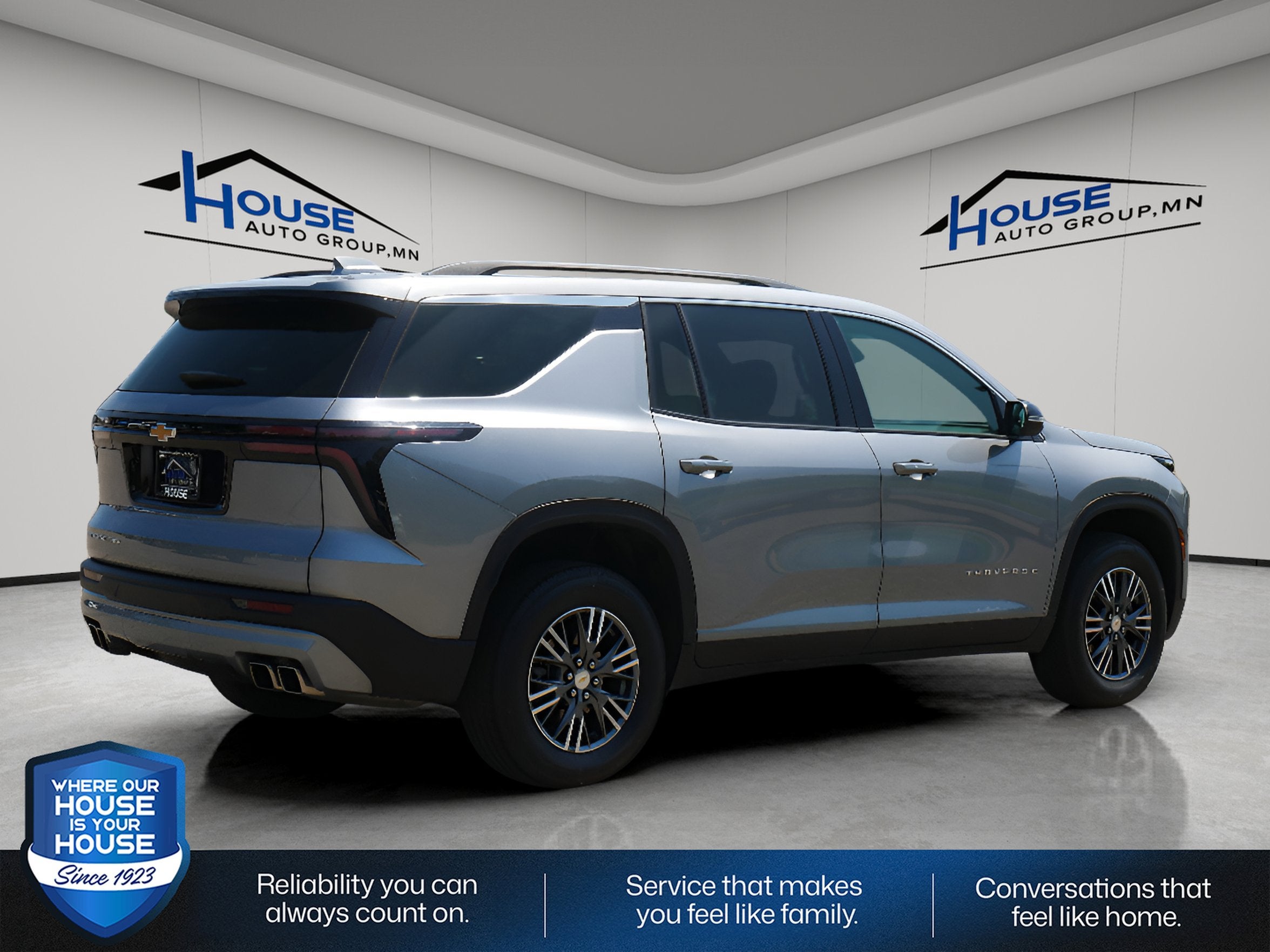 2026 Chevrolet Traverse AWD LT