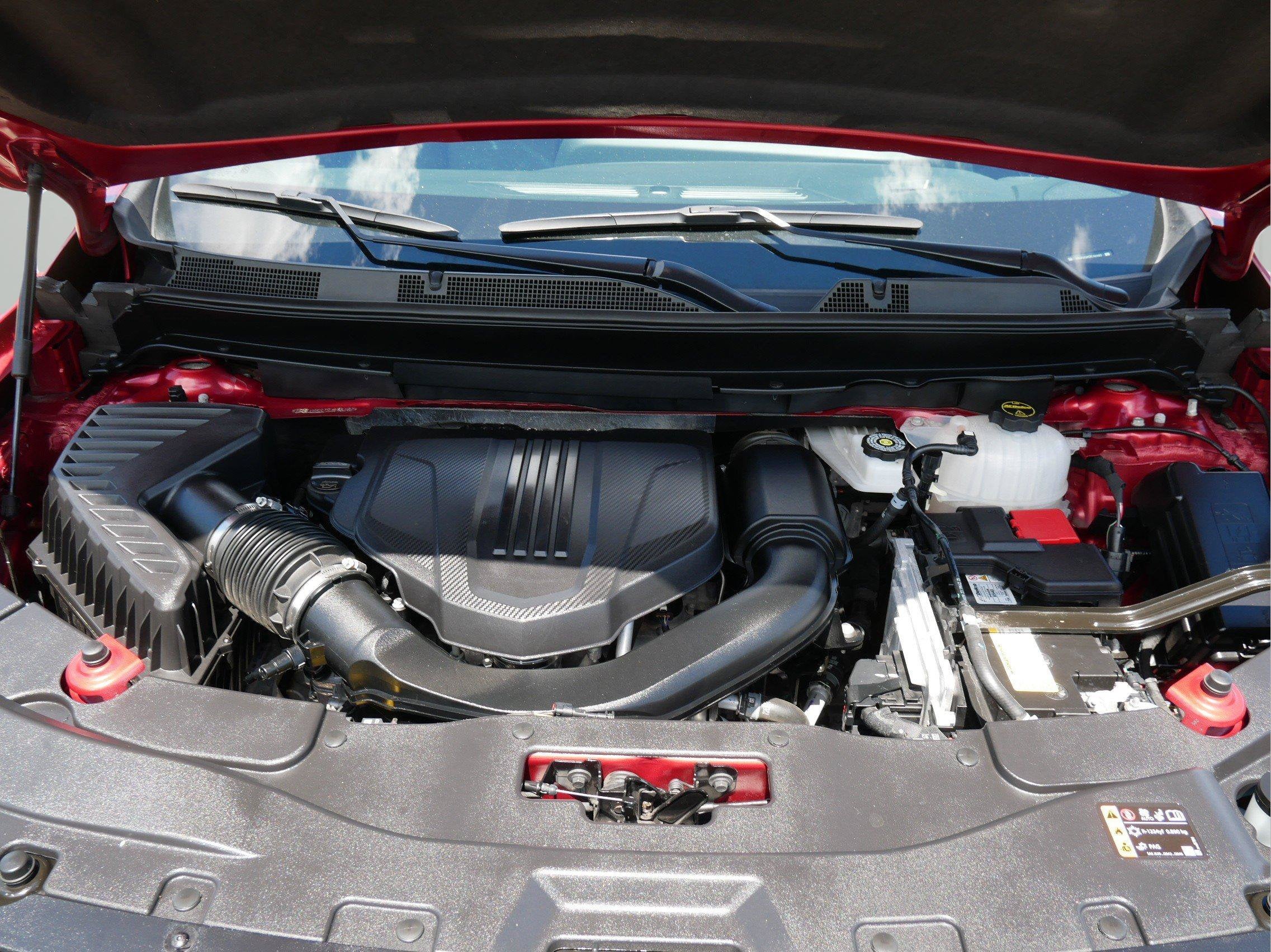 2025 Chevrolet Traverse AWD LT