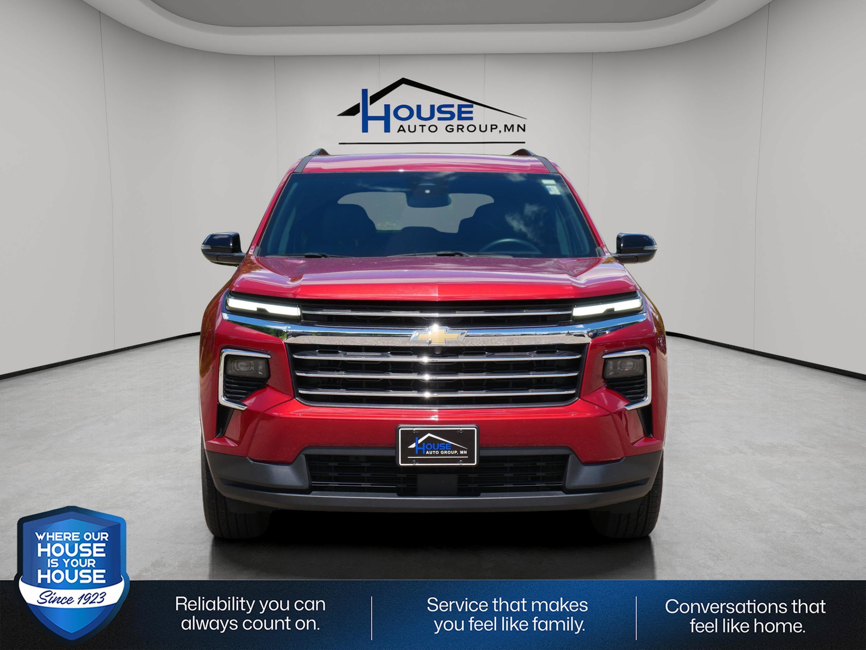 2025 Chevrolet Traverse AWD LT