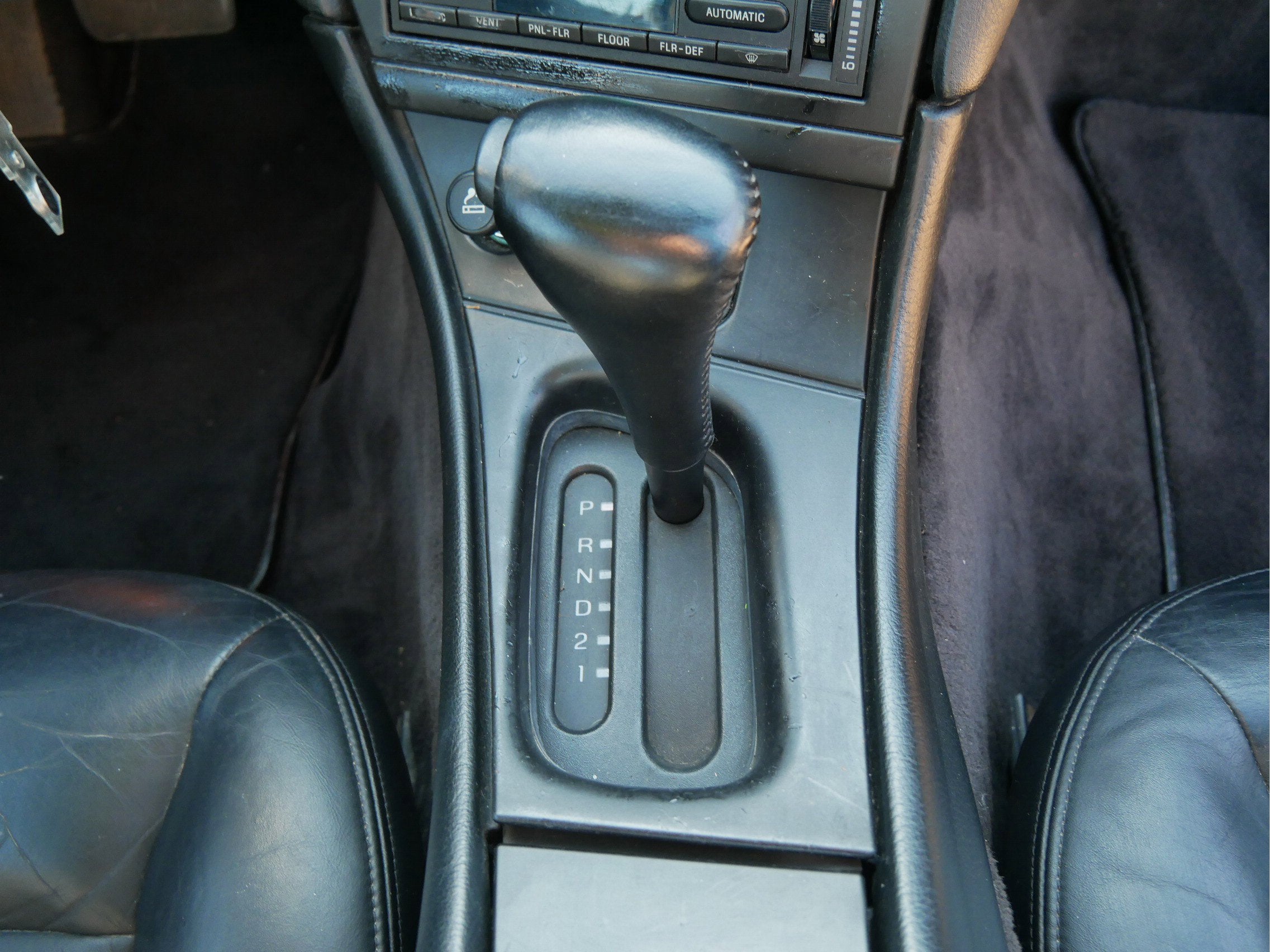 1993 Lincoln Mark VIII Base