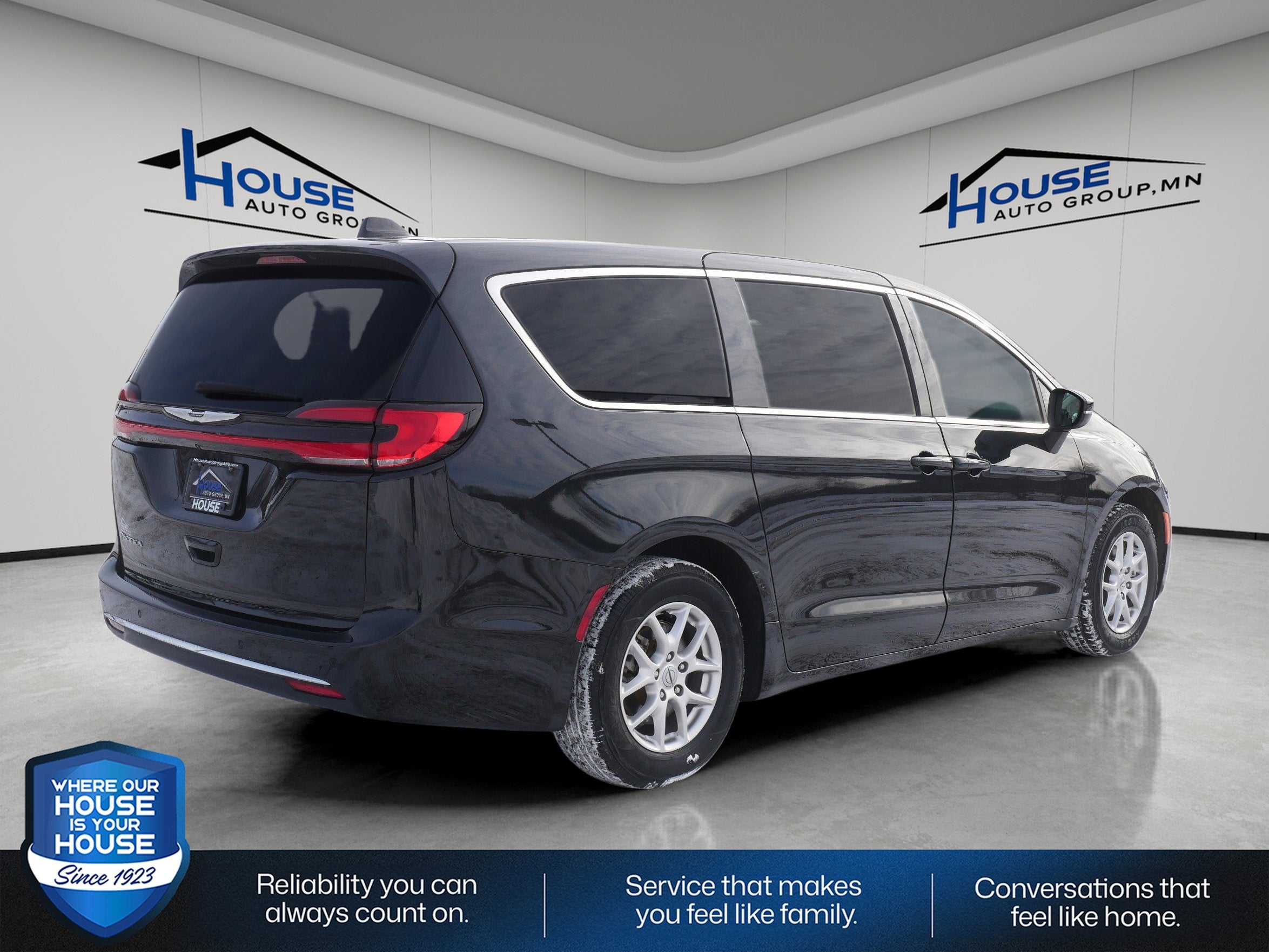 2023 Chrysler Pacifica Touring L