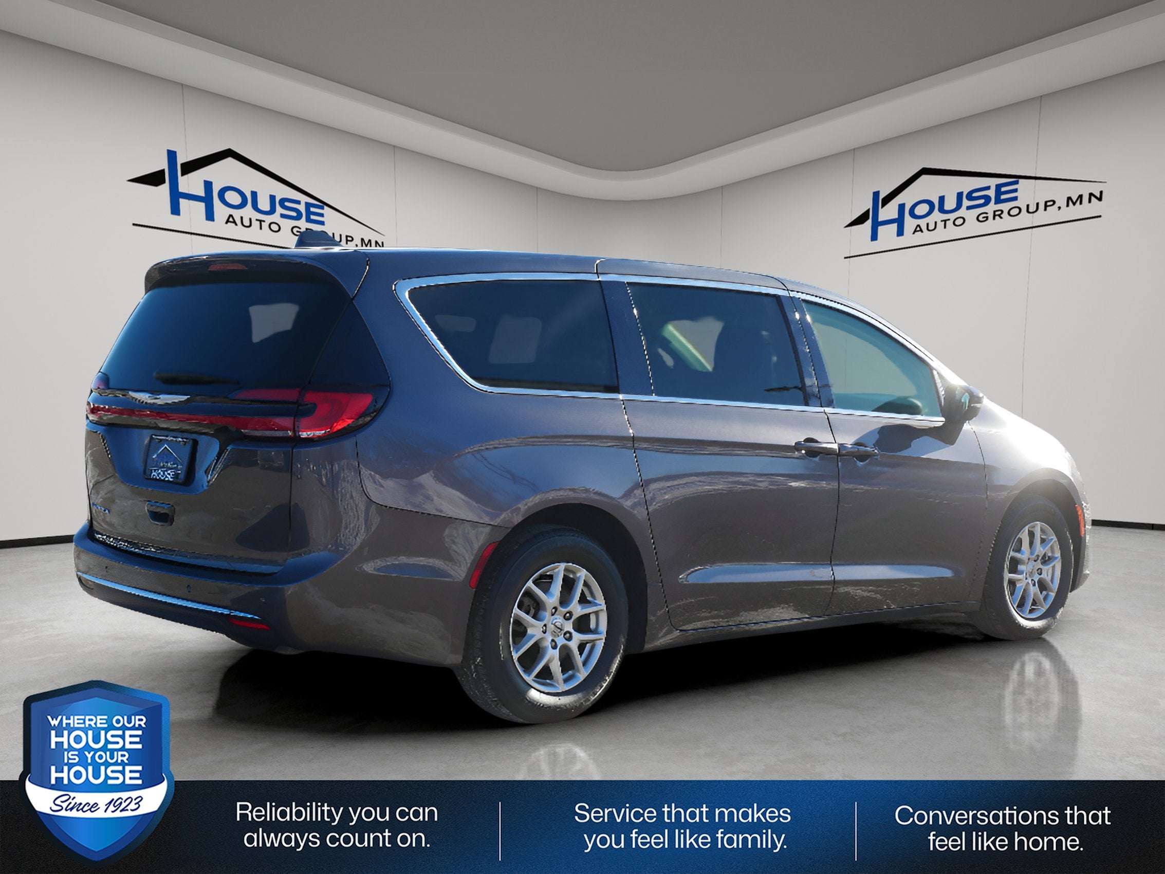 2023 Chrysler Pacifica Touring L