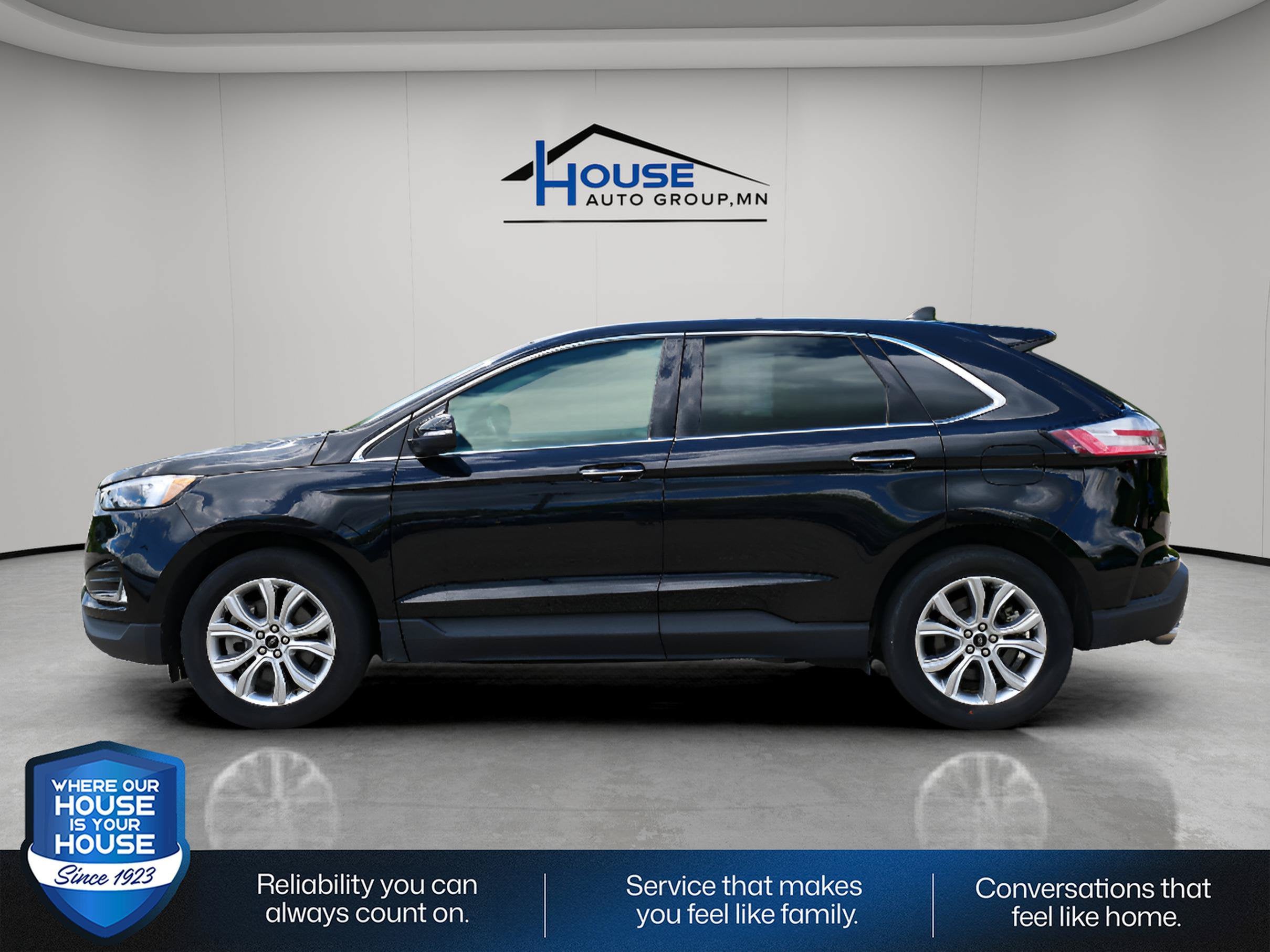 2024 Ford Edge Titanium