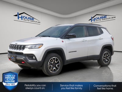 2025 Jeep Compass Trailhawk
