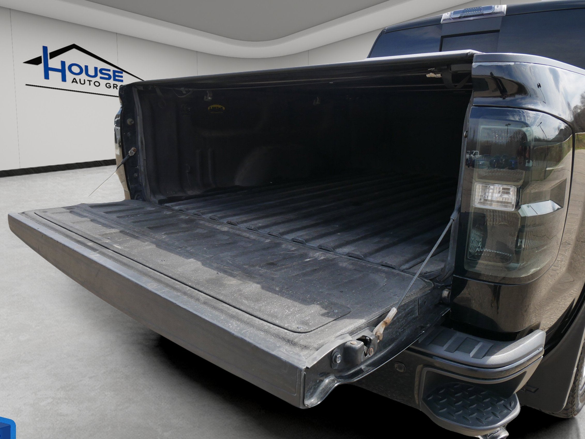 2014 Chevrolet Silverado 1500 High Country