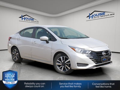 2023 Nissan Versa SV