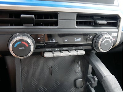 2025 Toyota Tacoma 4WD SR5