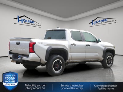 2025 Toyota Tacoma 4WD SR5