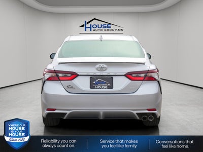 2024 Toyota Camry SE