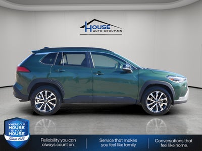 2025 Toyota Corolla Cross XLE