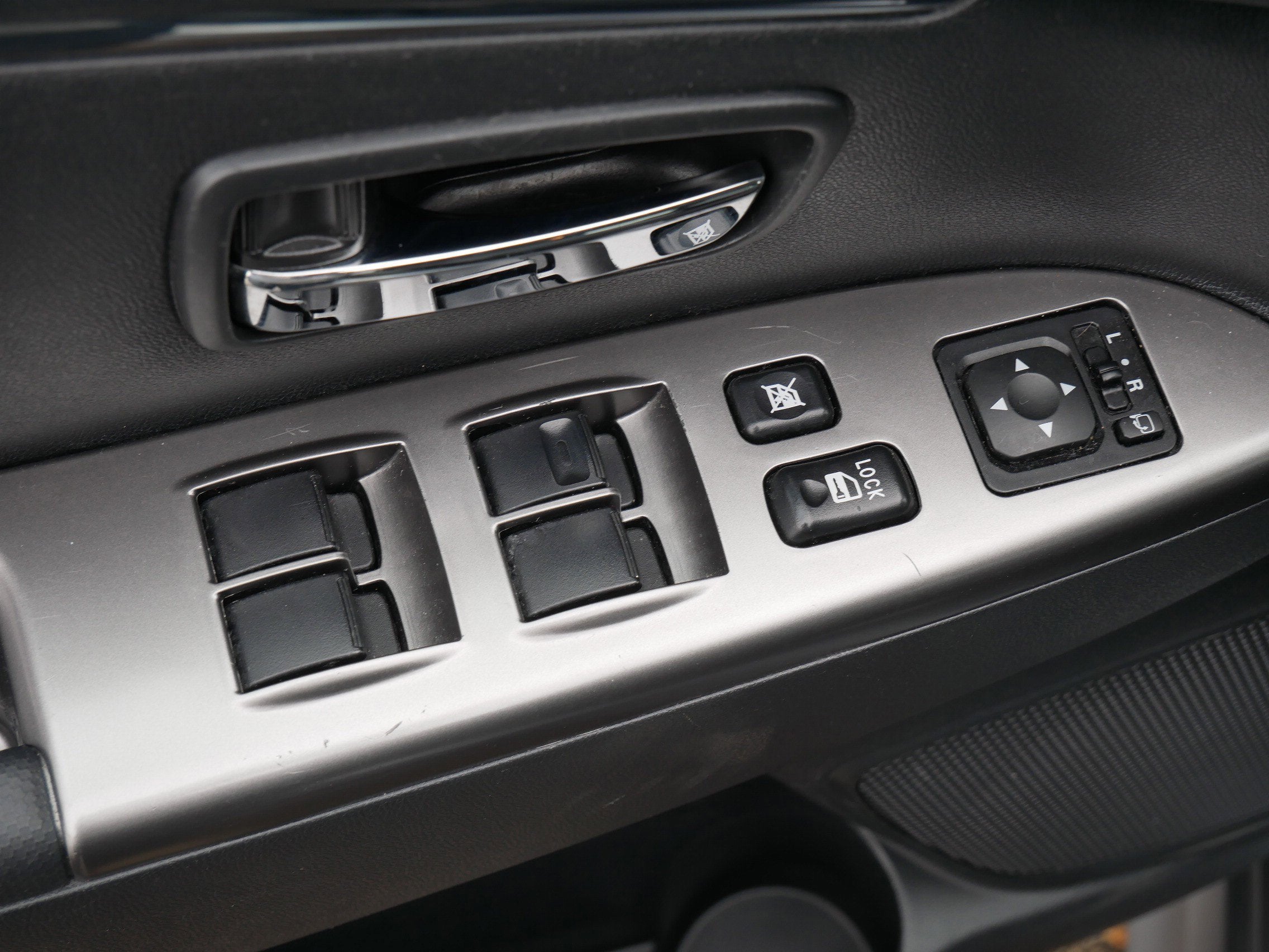 2024 Mitsubishi Outlander Sport SE