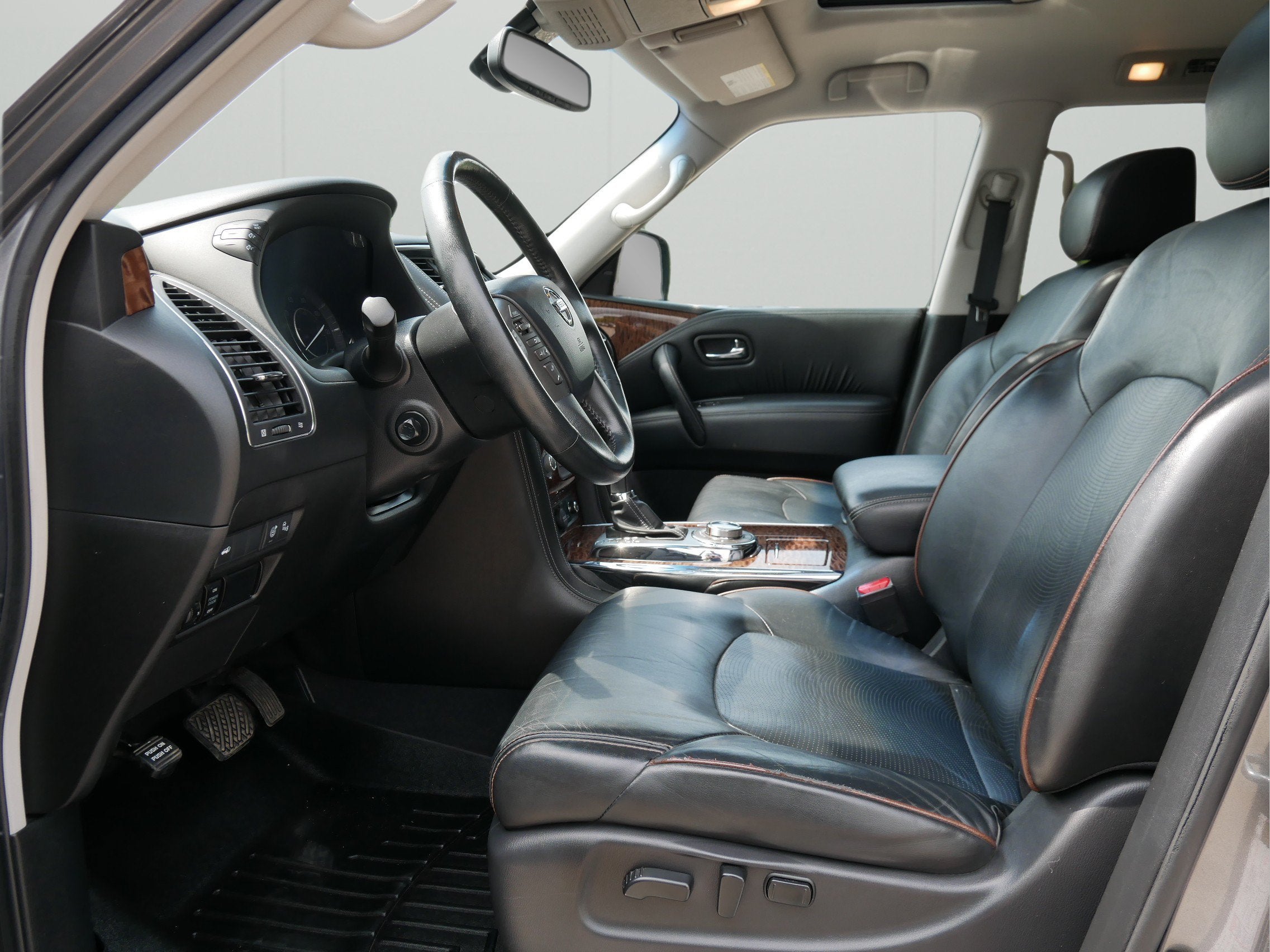 2017 Nissan Armada Platinum