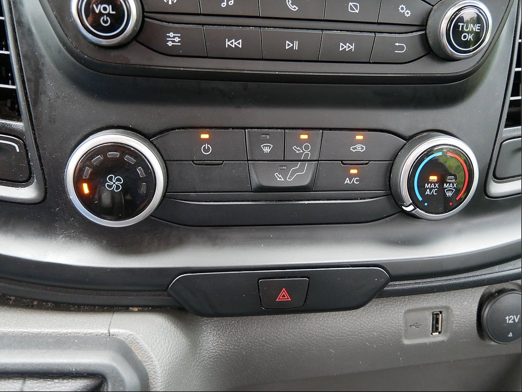 2024 Ford Transit Cargo Van 250