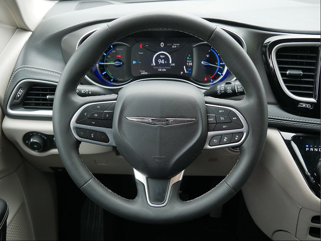 2024 Chrysler Pacifica Select