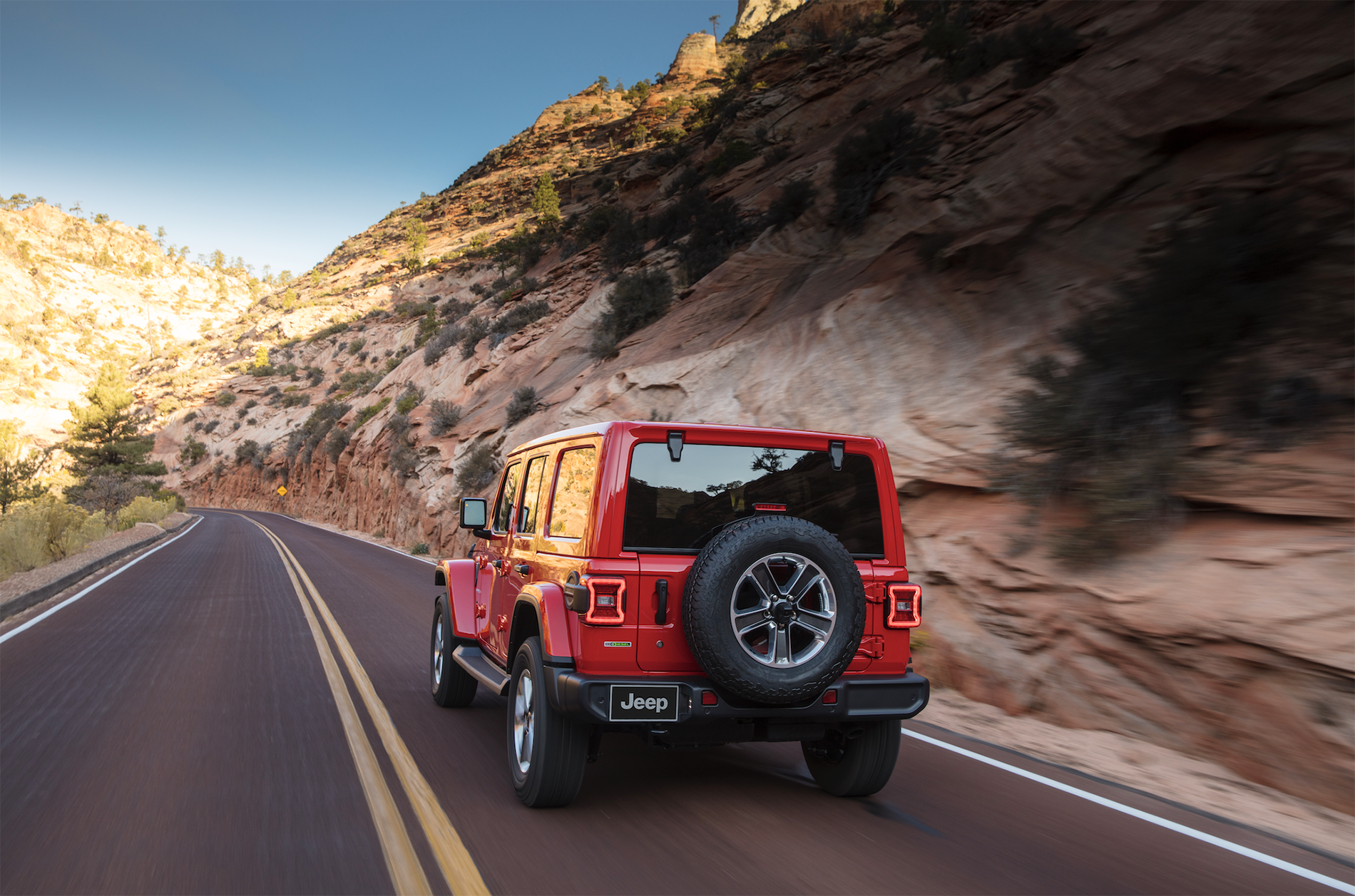 /static/dealer-29047/m2seo/2022_Jeep_Wrangler_red_SUV_back_view.png