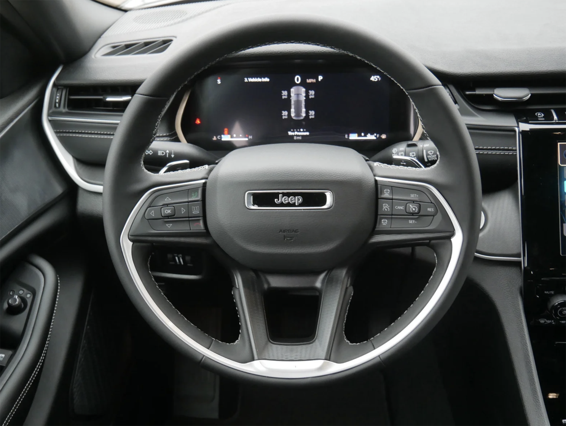 2026 Jeep Grand Cherokee front view steering wheel